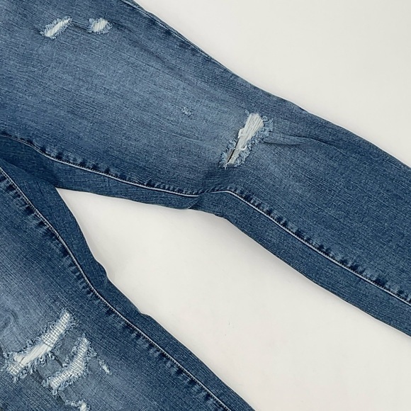 Torrid Distressed Vintage Stretch Denim Jeans Size12R L2 - Picture 4 of 8